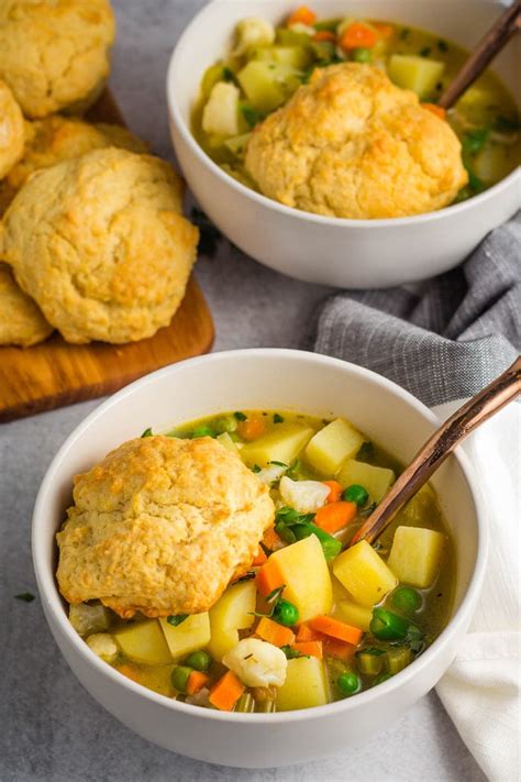 Veggie Pot Pie Soup