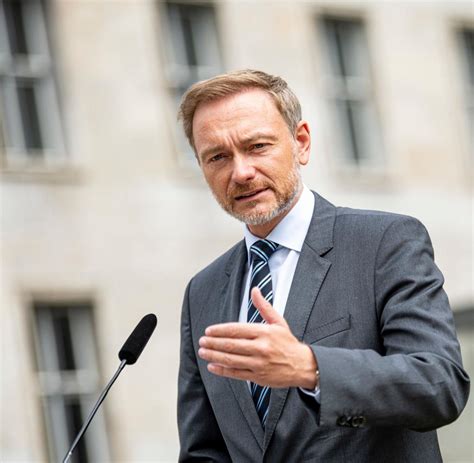 Christian Lindner: EU soll Umsatzsteuerpflicht für Kommunen ändern - WELT
