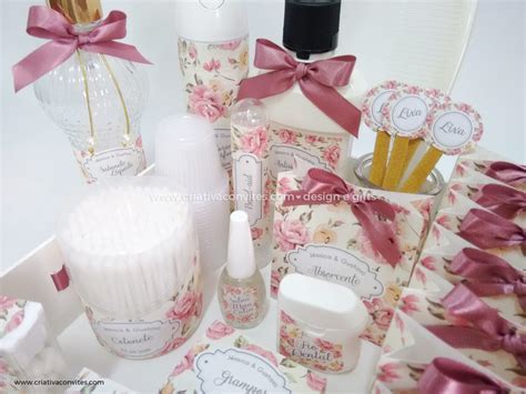 Kit Toalete Feminino Luxo Criativa Convites Design Gifts Loja