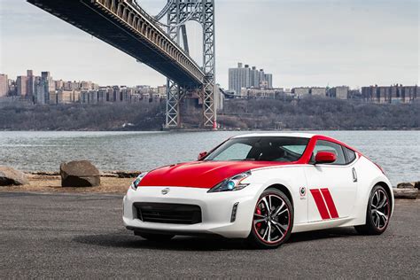 Nissan 370Z Gives It's 50th Anniversary Edition A Retro Paint Job