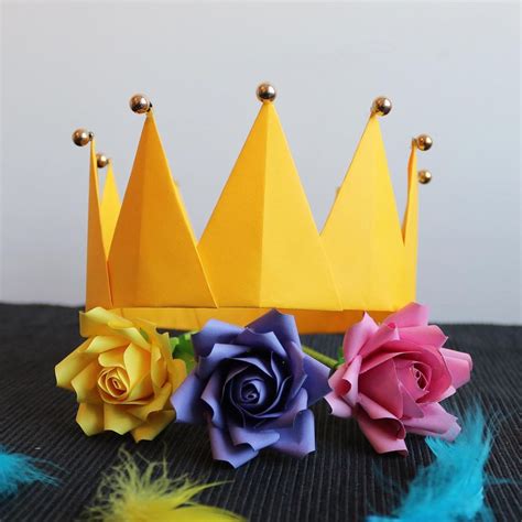 How To Make A Paper Crown 20 Easy DIYs