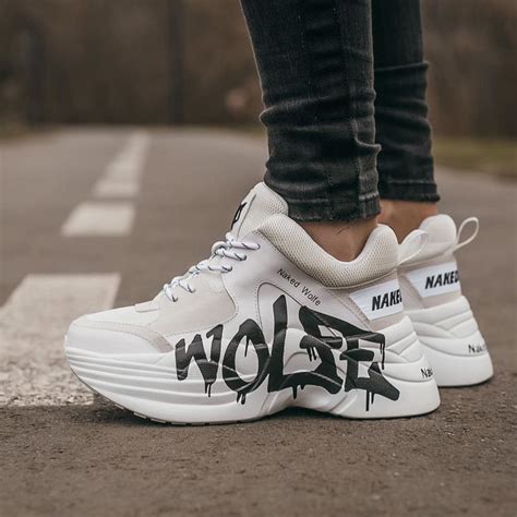 Жіночі кросівки naked wolfe white black ціна 4090 грн у каталозі