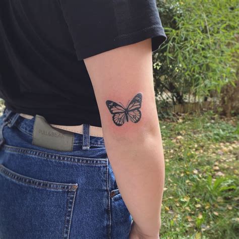 Butterfly Tattoo On Back Of Arm Butterfly Tattoo Meaning Unique