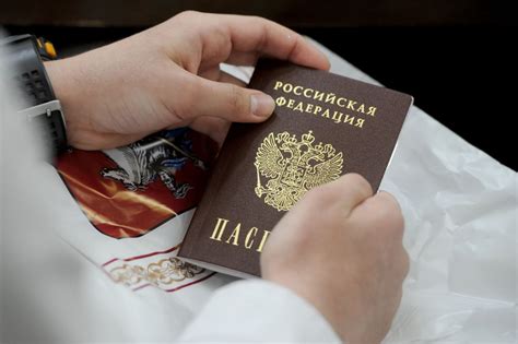 Russia Passes Dual Citizenship Law Hoping To Add M Citizens The