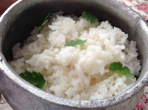 Boiled Tuwo Rice Afrolems Nigerian Food Blog