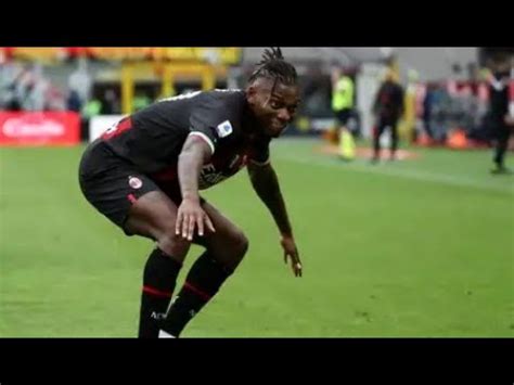 Leao Si Prende Il Milan Stasera Milan 2 0 Lecce Tre Punti Pesantissimi