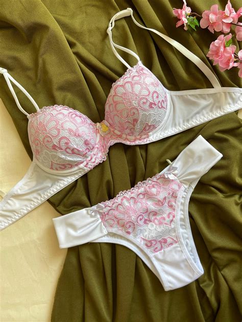 Comprar Calcinha Simony Lingerie Franzida Atras Microfibra E Renda Simony Lingerie