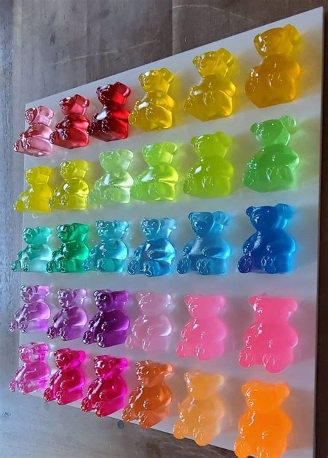 Rainbow gummy bear | 레고 진열장, 인테리어 아이디어, 술집 인테리어 디자인