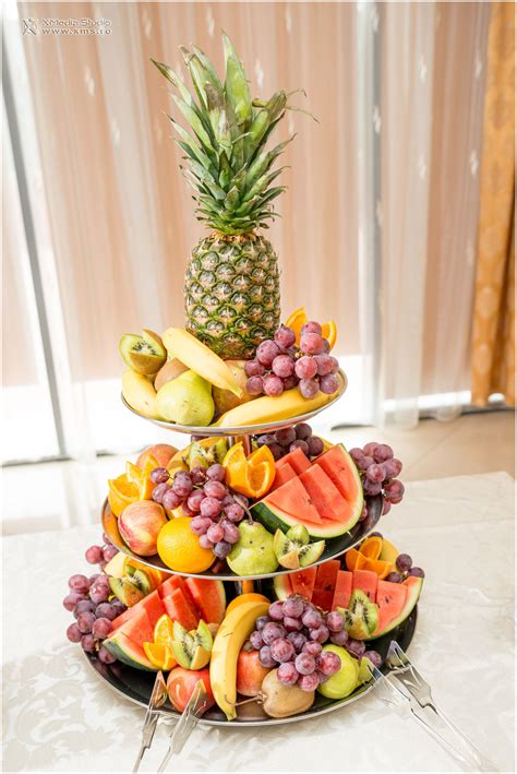 30 Tasty Fruit Platters For Just About Any Celebration Artofit