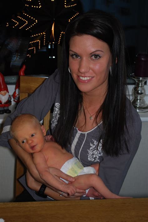 Hanna Rai Hands Naked Onlyfans