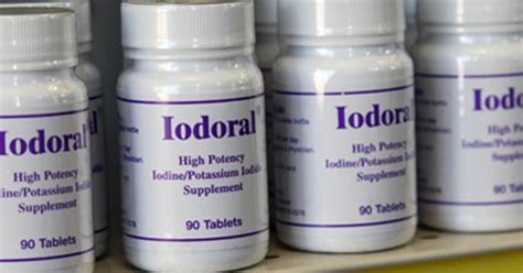 Potassium iodide: When to take "radiation pills" - CBS News