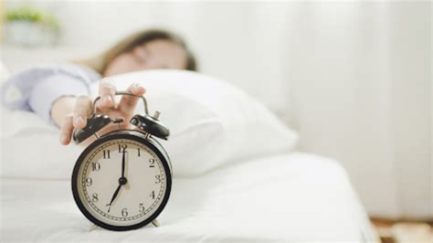 Different Impacts Of Hitting The Snooze Button