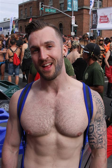 HELLA CUTE MUSCLE HUNK FOLSOM STREET FAIR 2018 Saf Flickr