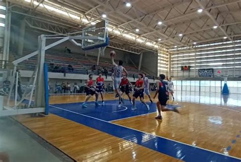 Triunfo y derrotas para los equipos de básquet de nuestra ciudad en la