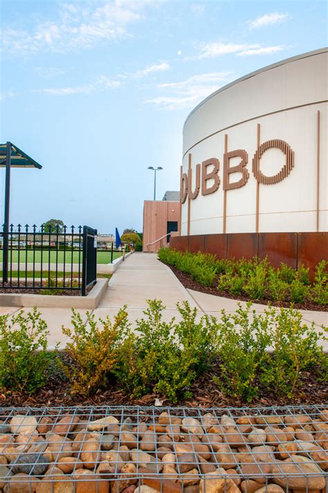Club Dubbo • GROUPN