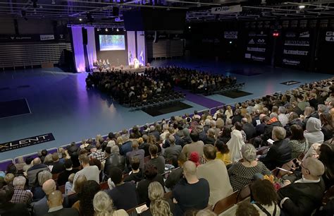 H Gskolan Dalarna Avtackar Och V Lkomnar Studenter H Gskolan Dalarna