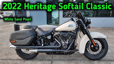 Heritage Softail Classic White Sand Pearl Walkaround Close Up