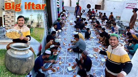 Big Iftar In Masjid Pory Village Ke Liye Iftari 😋🥰 Youtube