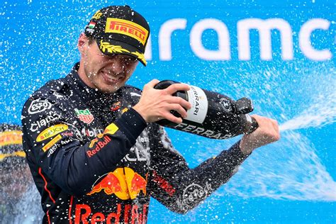 Großer Preis von Ungarn Verstappen gewinnt zum ersten Mal auf dem