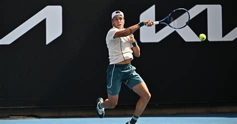 Australian Open End Of The Dream For Arthur Cazaux Dominated By Hubert