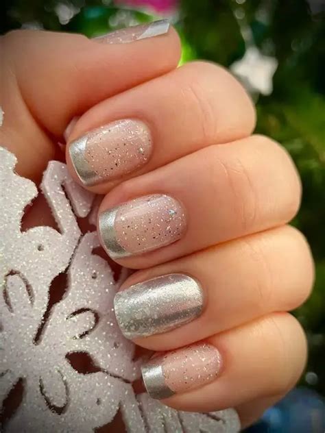 65 Dazzling New Years Eve Nail Designs To Ring In 2024 New Years Eve Nails Color Street