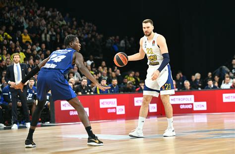 Turkish Airlines EuroLeague de 24 hafta heyecanı devam ediyor