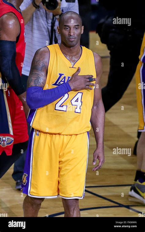 Kobe bryant lakers 2016 hi-res stock photography and images - Alamy