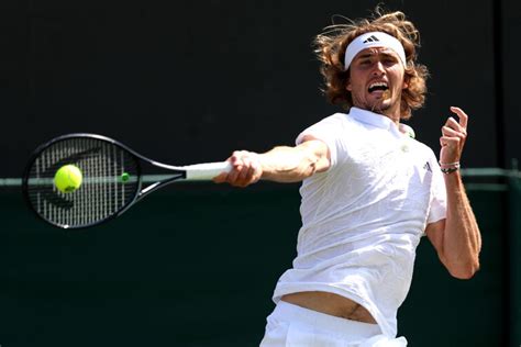 Atp Hallewestfalen Solider Alexander Zverev Erreicht Das Viertelfinale