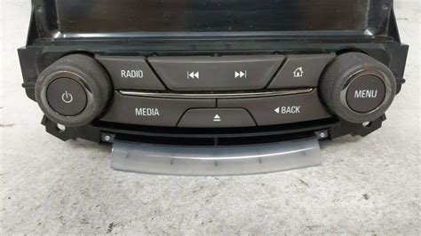 2014 2016 Buick Lacrosse Am Fm Cd Player Radio Receiver 54682 Dash Parts