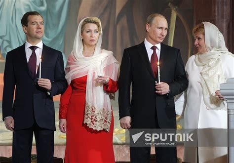 Dmitry Medvedev And Vladimir Putin Attend Easter Service Sputnik