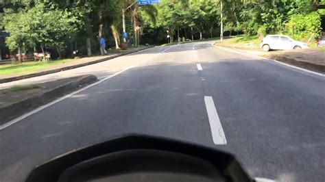 Moto T Xi Jacarepagu Na Auto Estrada Graja Youtube