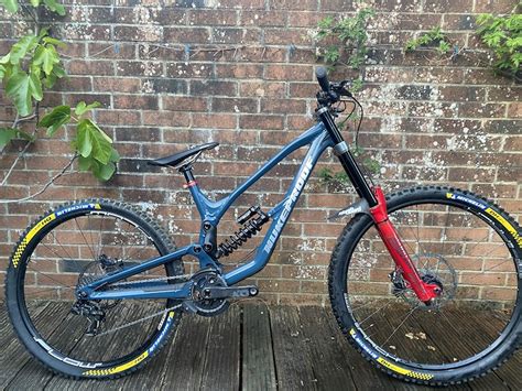 2021 Nukeproof Dissent 297 Mullet Dh Bike For Sale