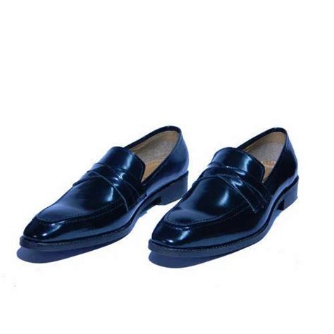 Black Men's Loafer Shoes, Size: 6-10 at Rs 900/pair in Ghaziabad | ID ...