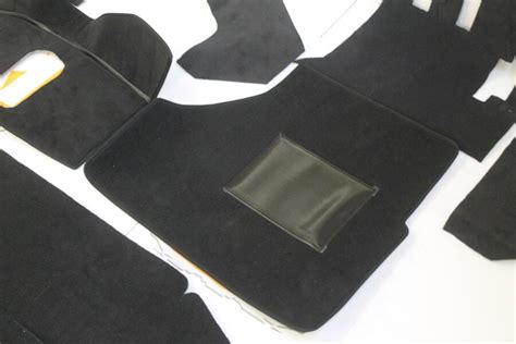 Rhd Lt Front Carpet Mat Set Black Premium Fits Land Rover Defender