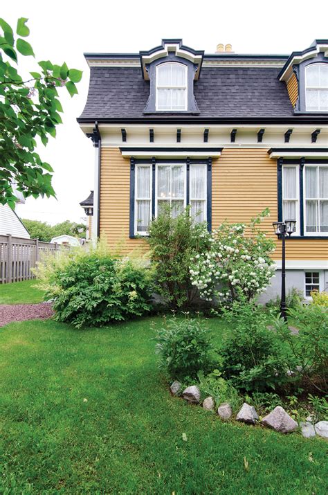 Home Tour: Restored Victorian Charm In Heart’s Content – Home & Cabin