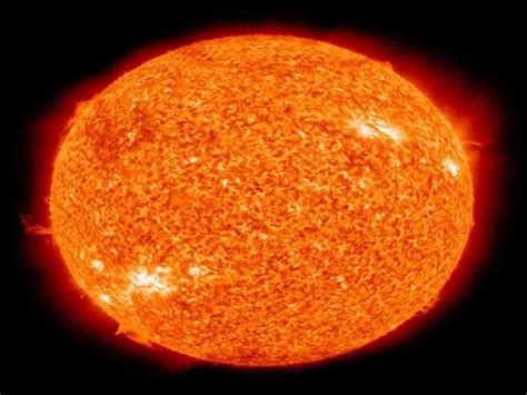 Un Estudio Revela Que Los Bucles De La Corona Solar Pueden Ser