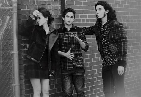 Emma Logan Lerman Ezra Miller Emma Watson Photo 38969730 Fanpop