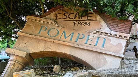 Escape from Pompeii On-Ride POV • Busch Gardens Williamsburg • Front Row 4K 60fps - YouTube