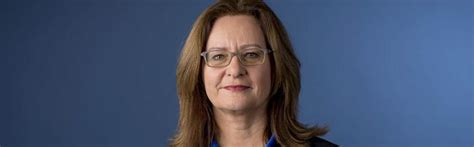 state secretary  finance aukje de vries visits aruba bonaire
