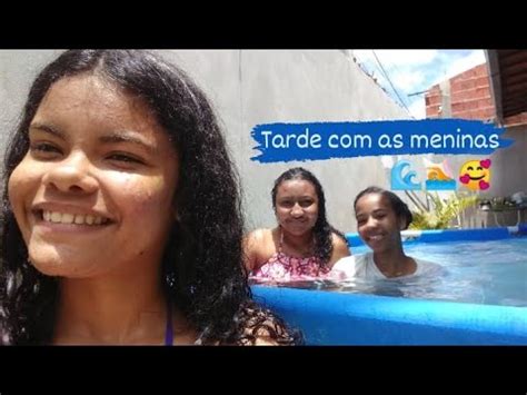 Tomando Banho De Piscina As Meninas Youtube