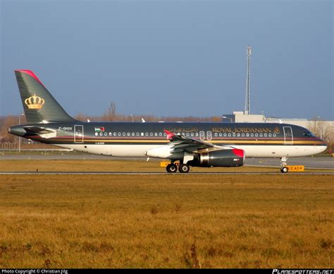 F Ohgv Royal Jordanian Airbus A320 232 Photo By Christian Jilg Id