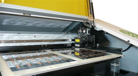 Flatbed Digital Printing Polycrown