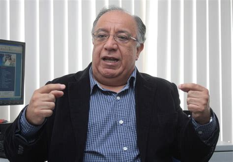 Fernando Tuesta Las Elecciones Han Acentuado La Lejan A De Lima Con El