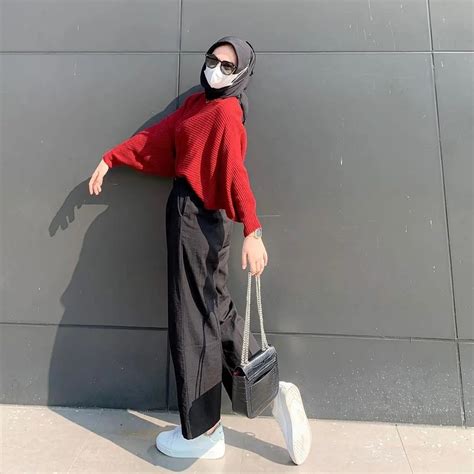 Trend Hijab Ootd On Instagram “merah Berani Kalo Kamu Inspiration