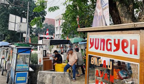 Rekomendasi Jajanan Depan Lippo Plaza Ekalokasari