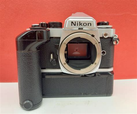 【やや傷や汚れあり】 防湿庫保管品 Nikon Fe2 一眼レフ フィルムカメラ 動作確認済 シャッター、露出計ok Md 12 付属品