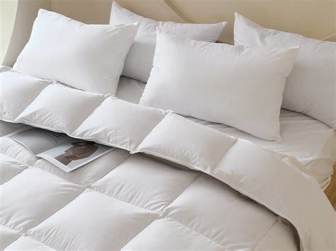 LEYCAY Luxury Goose Feather Down Duvet King Size Fluffy All Season