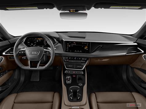 2024 Audi e-tron GT: 29 Interior Photos | U.S. News