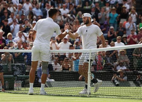 Wimbledon Novak Djokovic Makes Gesture To Rowdy Centre Court Crowd As