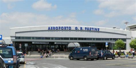 Ciampino L Aeroporto G B Pastine Miglior Aeroporto D Europa Nella